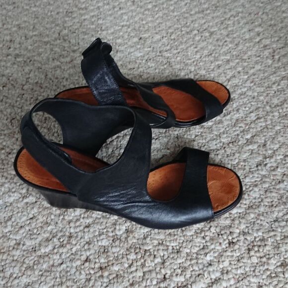 CHIE MIHARA Black Leather Ankle Strap Open Toe Sandals size 39.5 - Picture 2 of 12